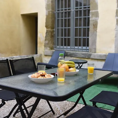 Superbe Appartement Avec Cour Dans La Bastide Carcassonne Exterior photo
