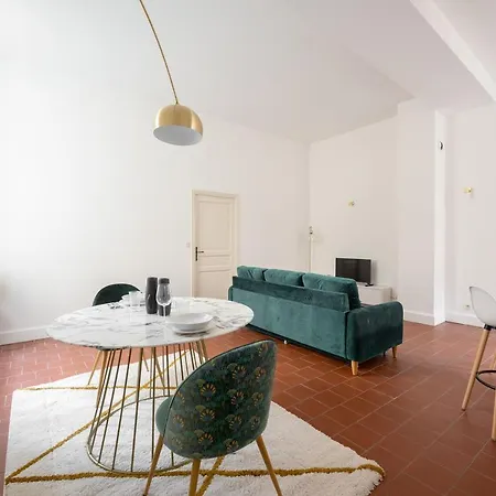 Superbe Appartement Avec Cour Dans La Bastide Carcassonne Exterior photo